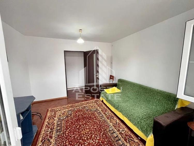 Apartament cu 2 camere decomandat, mobilat în Girocului — fotografia 2