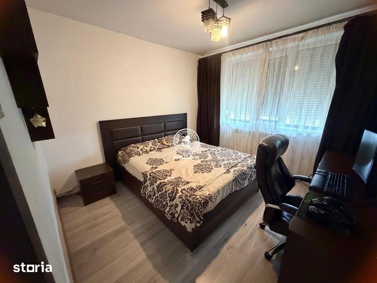 Apartament cu 3 camere decomandat în Alexandru cel Bun