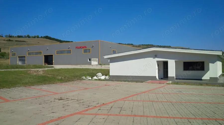 Spațiu comercial, de 3,450 mp, în Central