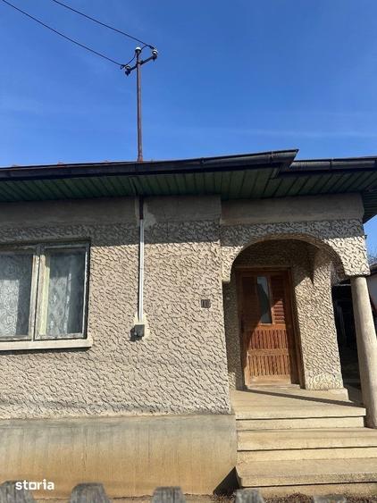 Casă cu 3 camere cu Teren 250 Mp în Câmpina