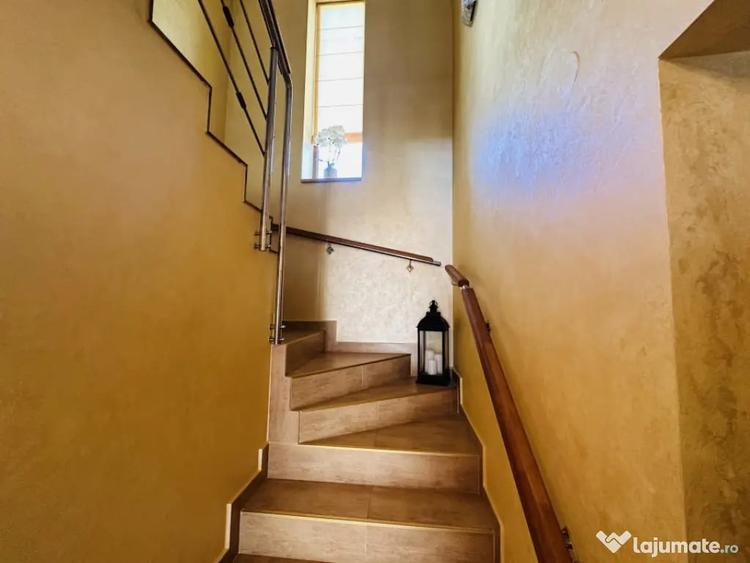 Casă cu 5 camere cu Teren 1000 Mp în Chiajna