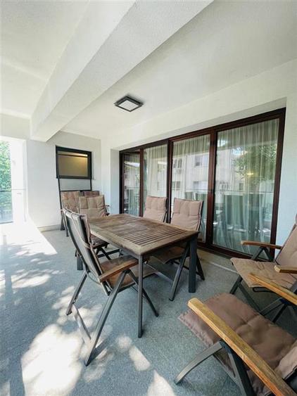 Apartament cu 3 camere semidecomandat, mobilat în Kiseleff