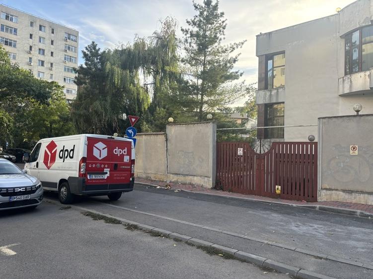 Casă cu Teren 800 Mp în Central