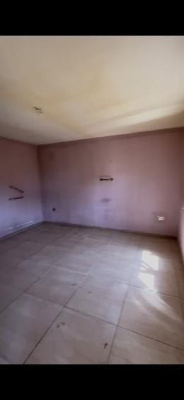 Casă individuală cu 3 camere cu Canalizare în Ciocanu