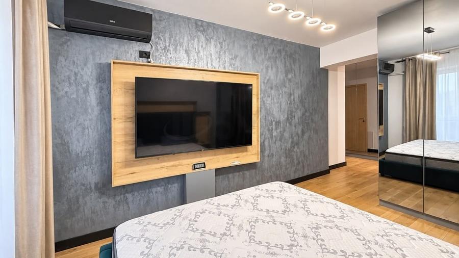 Apartament cu 3 camere decomandat în Aviației