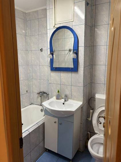 Apartament cu 2 camere decomandat în Exterior Vest