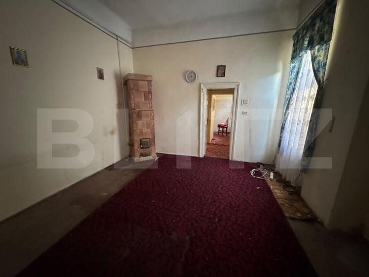 Casă 78mp cu teren 200mp, ideală pentru renovare și investiți, Zona centrală - 5