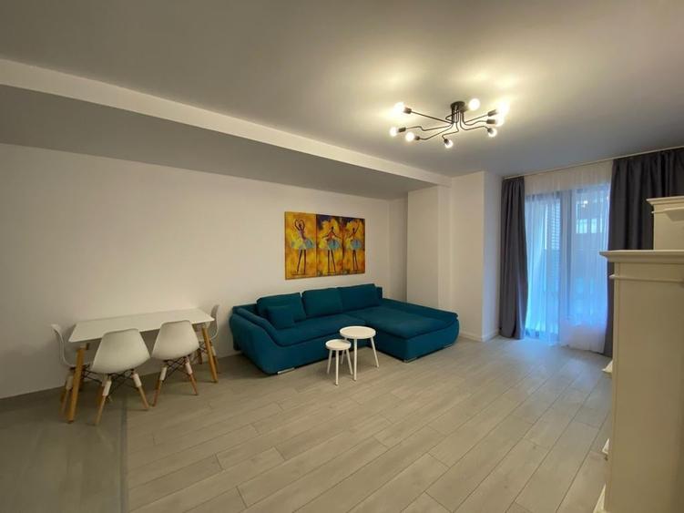 Apartament cu 2 camere decomandat, mobilat în Pipera