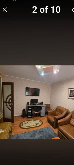 Apartament cu 3 camere decomandat în Est