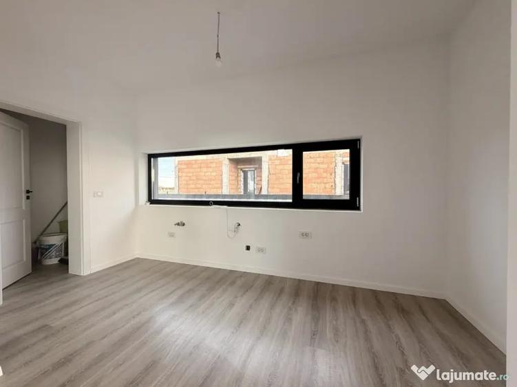 Casă cu 4 camere cu Teren 610 Mp în Giarmata