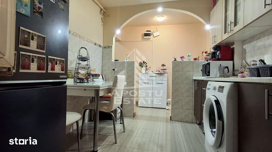 Apartament cu 2 camere semidecomandat în Micălaca