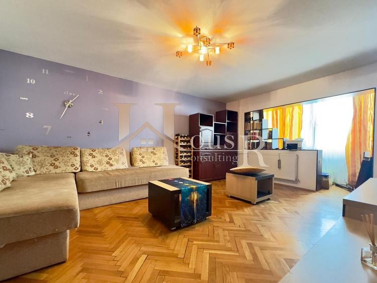 Apartament cu 4 camere decomandat, mobilat în Steaua