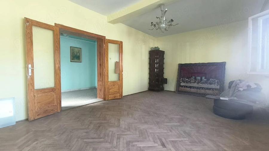 Casă cu 3 camere cu Teren 212 Mp în Ultracentral