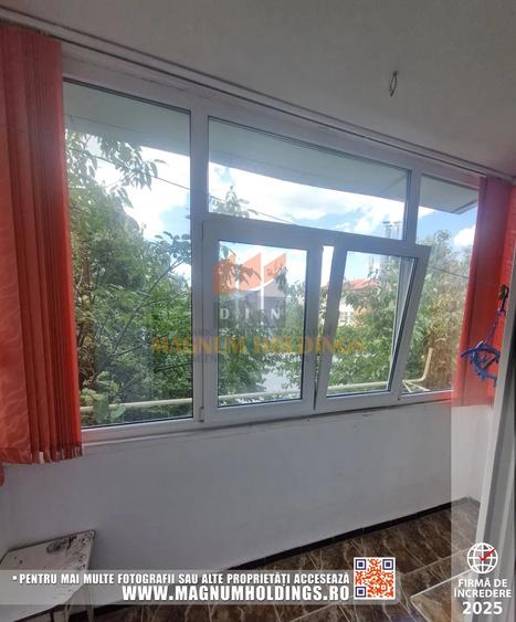 Apartament cu 2 camere semidecomandat, mobilat în Craiovei