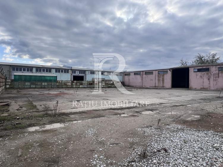 Spațiu industrial, de 3,033 mp, în Iosia