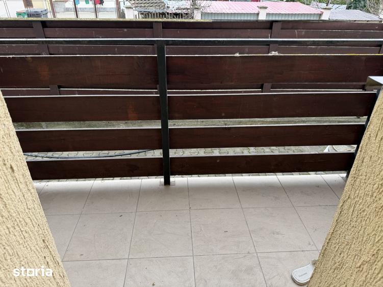 Apartament cu 3 camere în Vasile Aaron