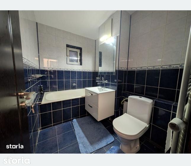 Apartament cu 2 camere decomandat în Calea București
