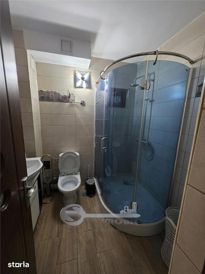 Apartament cu 3 camere decomandat, mobilat în Bd. Independenței