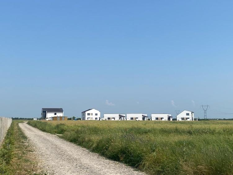 Parcele cu utilitate de vânzare în noul cartier Basmelor din Mosnita Noua - 1