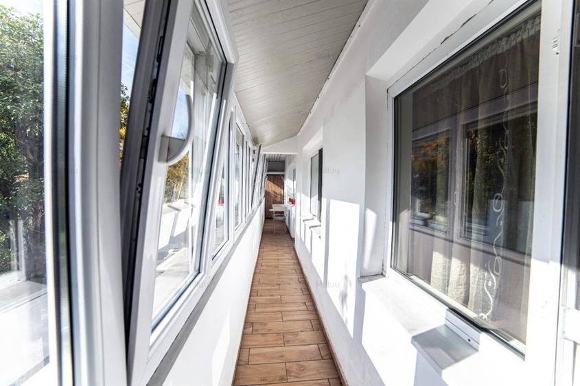 Apartament cu 3 camere decomandat în Berceni