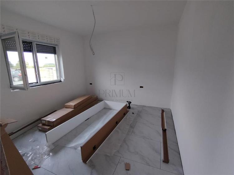 Duplex 4 camere - dormitor matrimonial - teren generos - 7