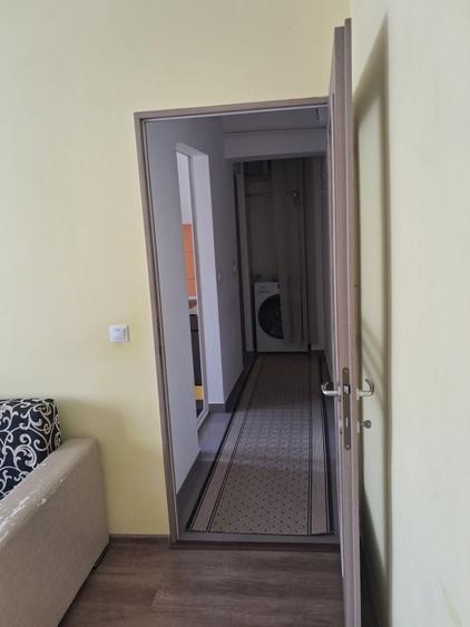 Garsonieră decomandată în Traian