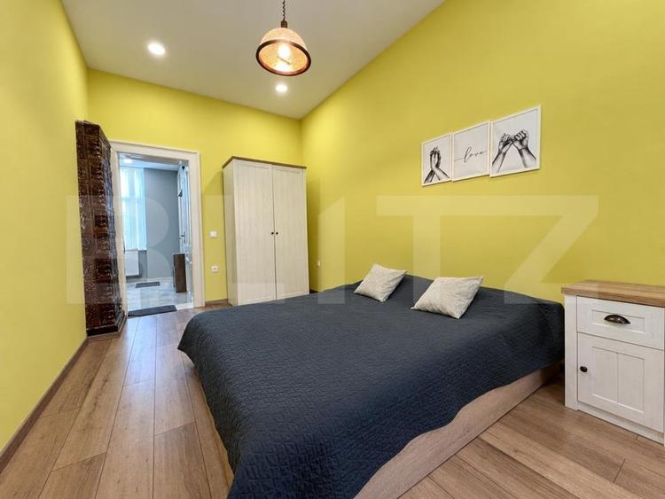 Apartament cu 3 camere decomandat, mobilat în Ultracentral