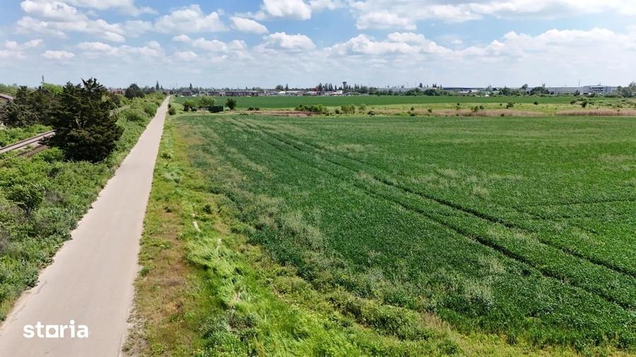 Teren de 550 mp, în Central