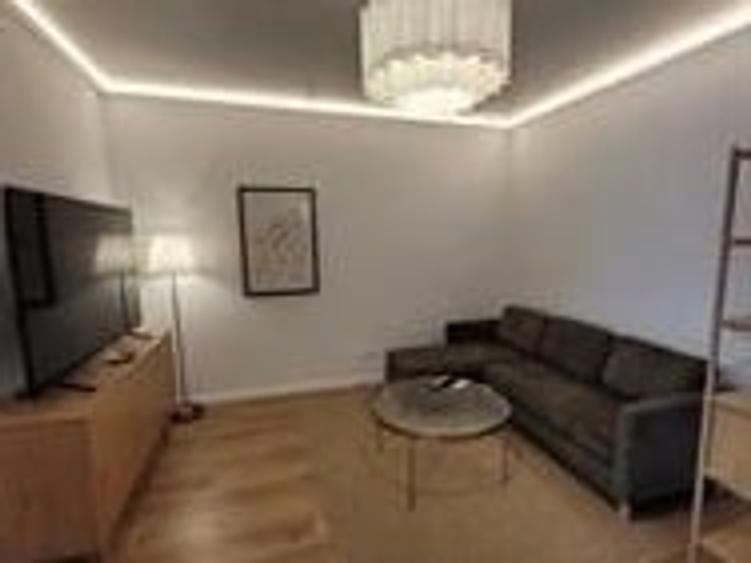 Apartament cu 2 camere semidecomandat în Berceni