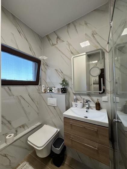 Apartament cu 2 camere semidecomandat în Calea Victoriei