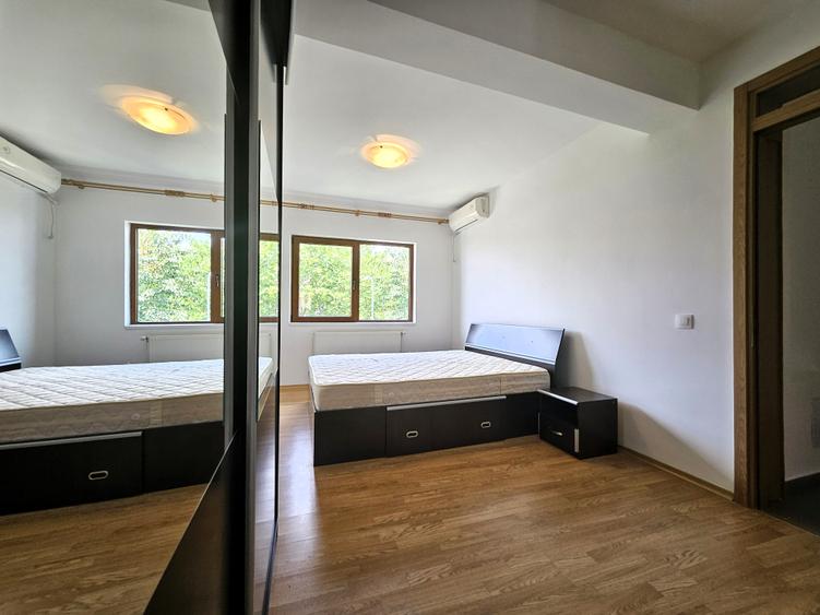 Apartament cu 4 camere decomandat în Giulești