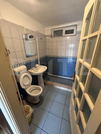Casă individuală cu 4 camere cu Teren 400 Mp în Romanești