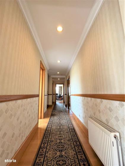 Apartament cu 3 camere decomandat în Aviatorilor