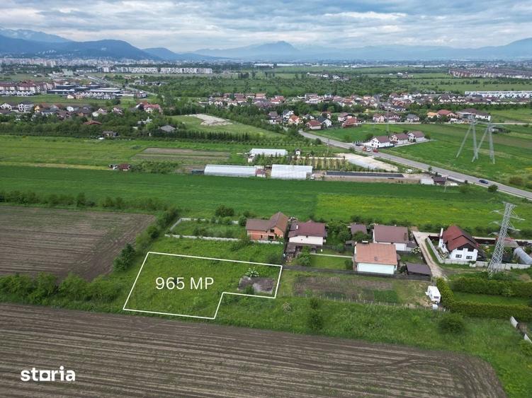 Teren de 965 mp, în Sânpetru