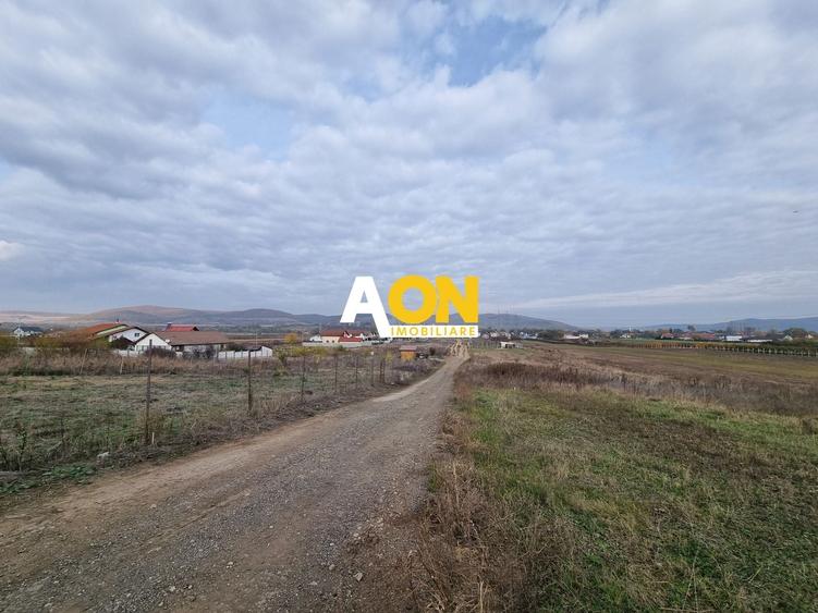 Teren Construcții intravilan de 571 mp, în Micești