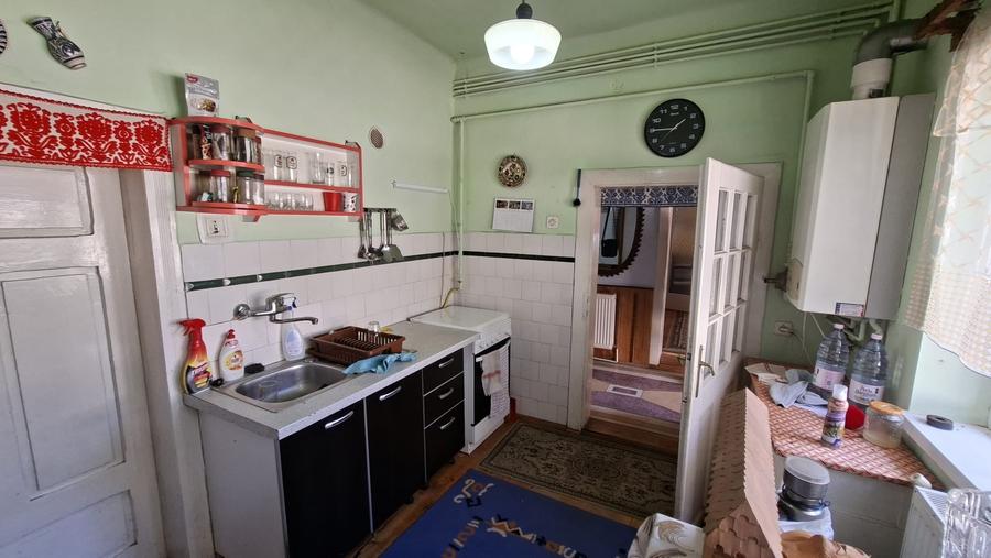 De vanzare casa singur in curte, 2 camere, Tg. Mures, Zona centrala - 11