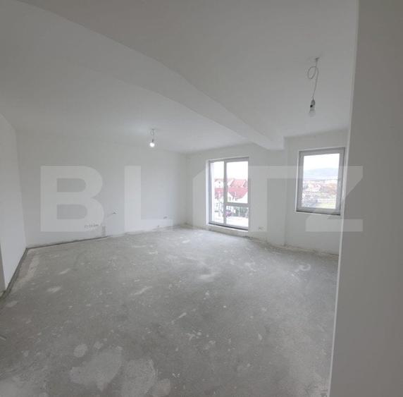 Apartament cu 2 camere decomandat în Calea Moldovei