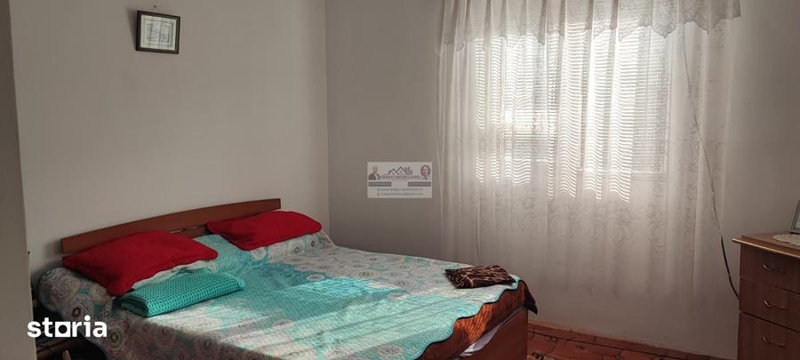 Casă cu 3 camere cu Teren 4388 Mp în Țifești