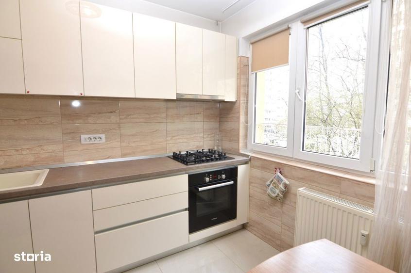Apartament cu 3 camere decomandat, mobilat în Dristor