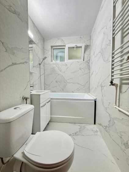 Apartament cu 3 camere semidecomandat în Iancului
