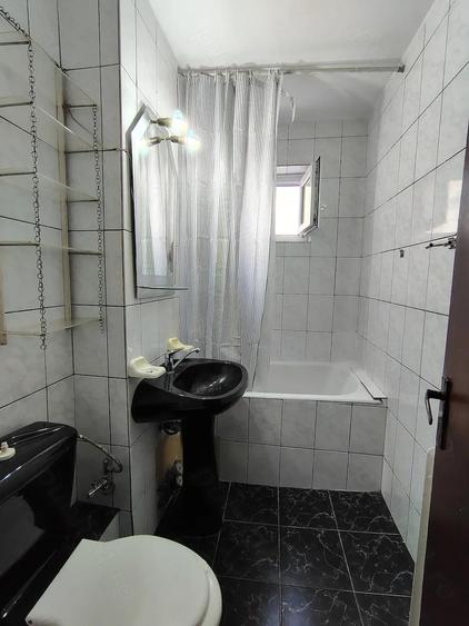 Apartament cu 3 camere decomandat în Nord