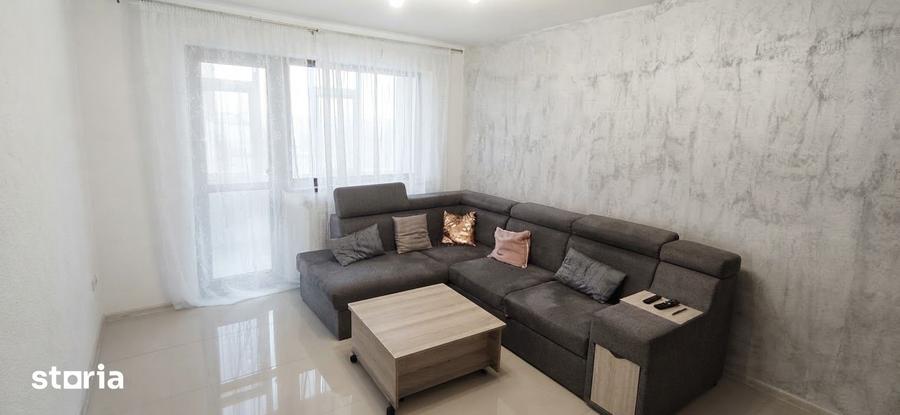 Apartament cu 3 camere, mobilat în Tomis Nord
