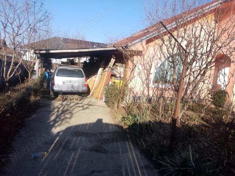 Casă cu 4 camere cu Teren 500 Mp în Geamăna