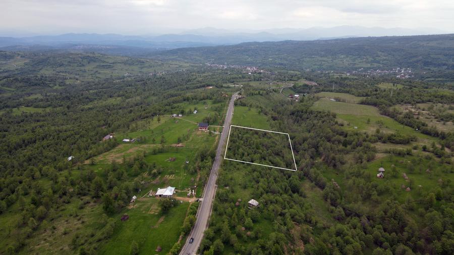 Teren intravilan de 11140 mp, în Budești