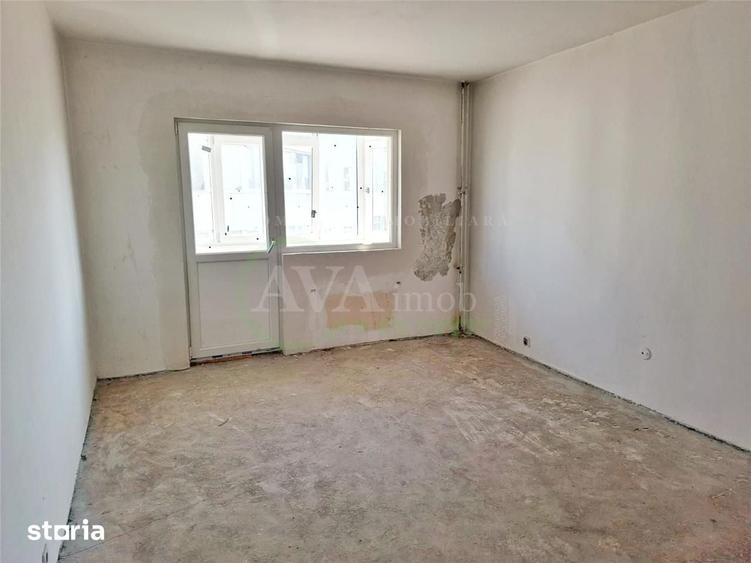 Apartament cu 3 camere decomandat în Nord
