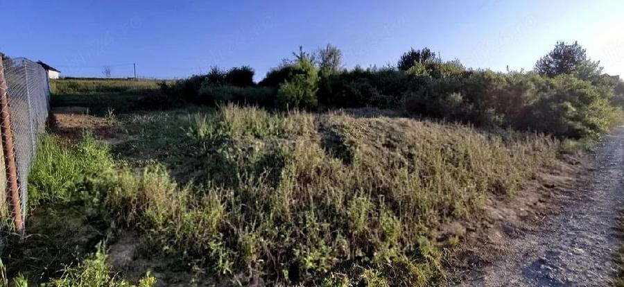 Teren de 581 mp, în Bârnova
