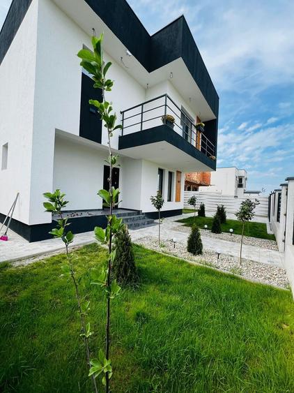 Casă individuală cu 4 camere cu Piscina în Berceni