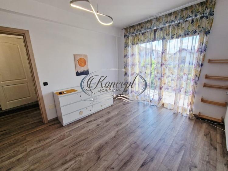 Duplex cu 5 camere cu Canalizare în Borhanci