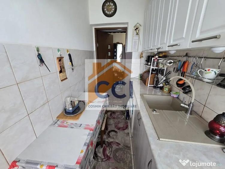 Apartament cu 2 camere nedecomandat în Aviatori