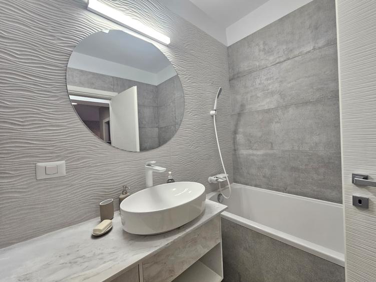 Apartament cu 2 camere decomandat, mobilat în Herăstrău